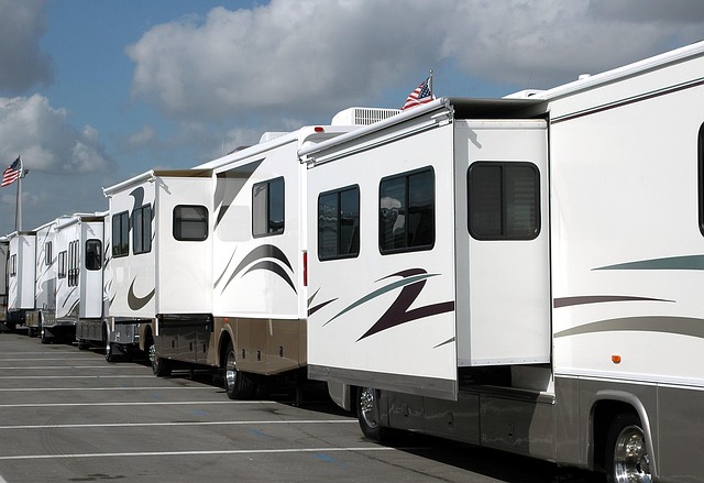 recreational vehicle 3043422 640